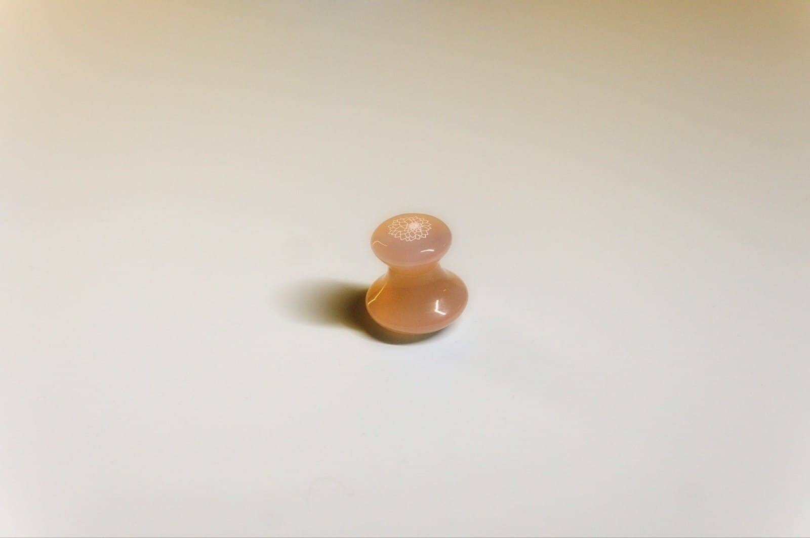 Dahlia Skincare - Wholesale Gua Sha Tool - Agate Mushroom Gua Sha Roller3