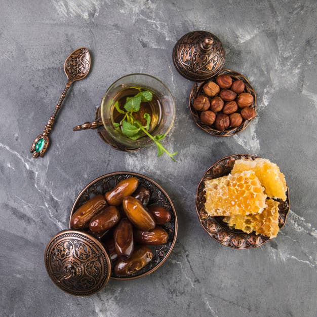 HECOSFAIR - Wholesale Dried/Dehydrated Fruit - Organic pitted Medjool dates from Moroccan oases2