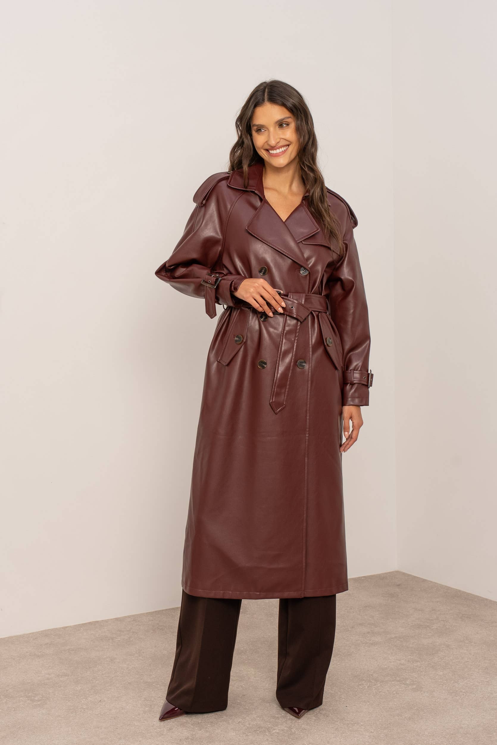 Attentif Paris - Wholesale Trench Coat - Women's - Long vegan leather trench coat19