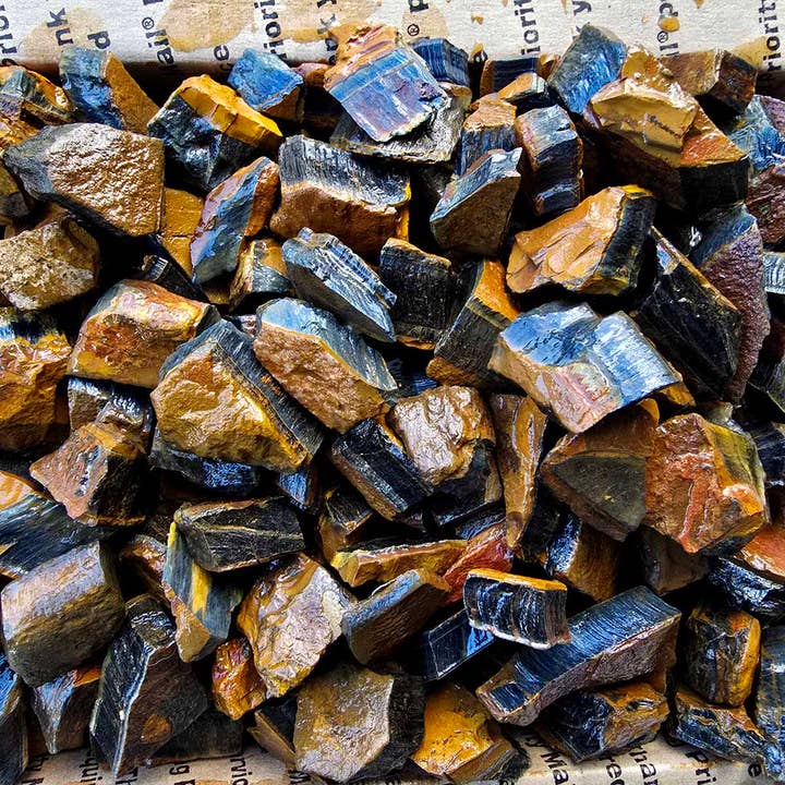Hawkeye Tigerauge Trimmer Tumbling Rohcharge Lapidariesteinmaterial für den Großhandel von Lapidary Central