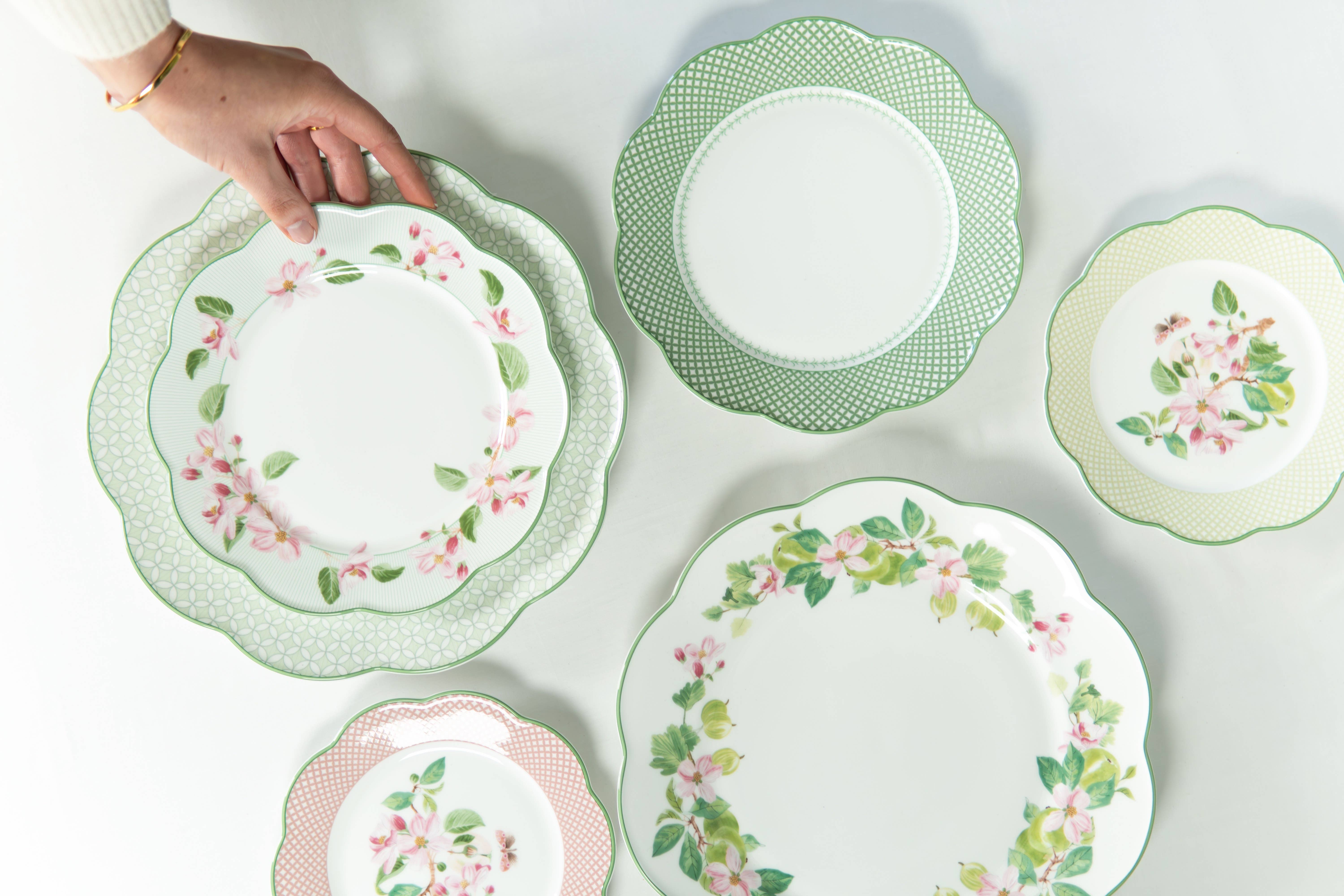 Grace Teaware - Vente Assiette à salade - Assiette à Apéritif en Porcelaine Fine à Treillis Rose Fleur de Pommier 6,5"5