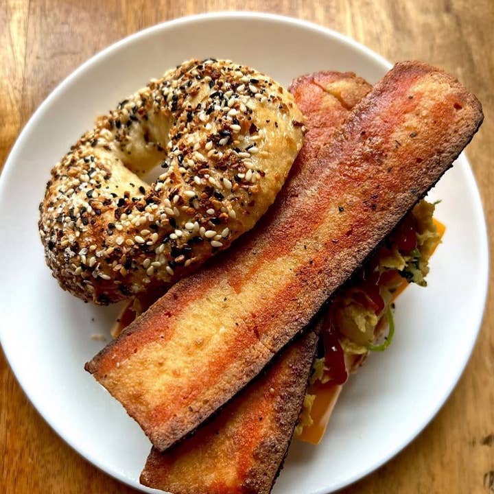 Thrilling Foods - Wholesale Pork - Thrilling Bakon™ - 12 retail units (8oz each)1