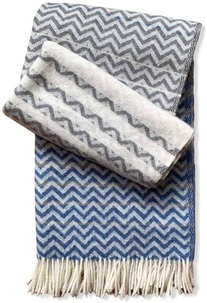 WoolOnly - Vente Plaids - Plaid Jacquard Zig-Zag Vague 100% Laine Mérinos Fine (bleu/gris, 130x170 cm)2