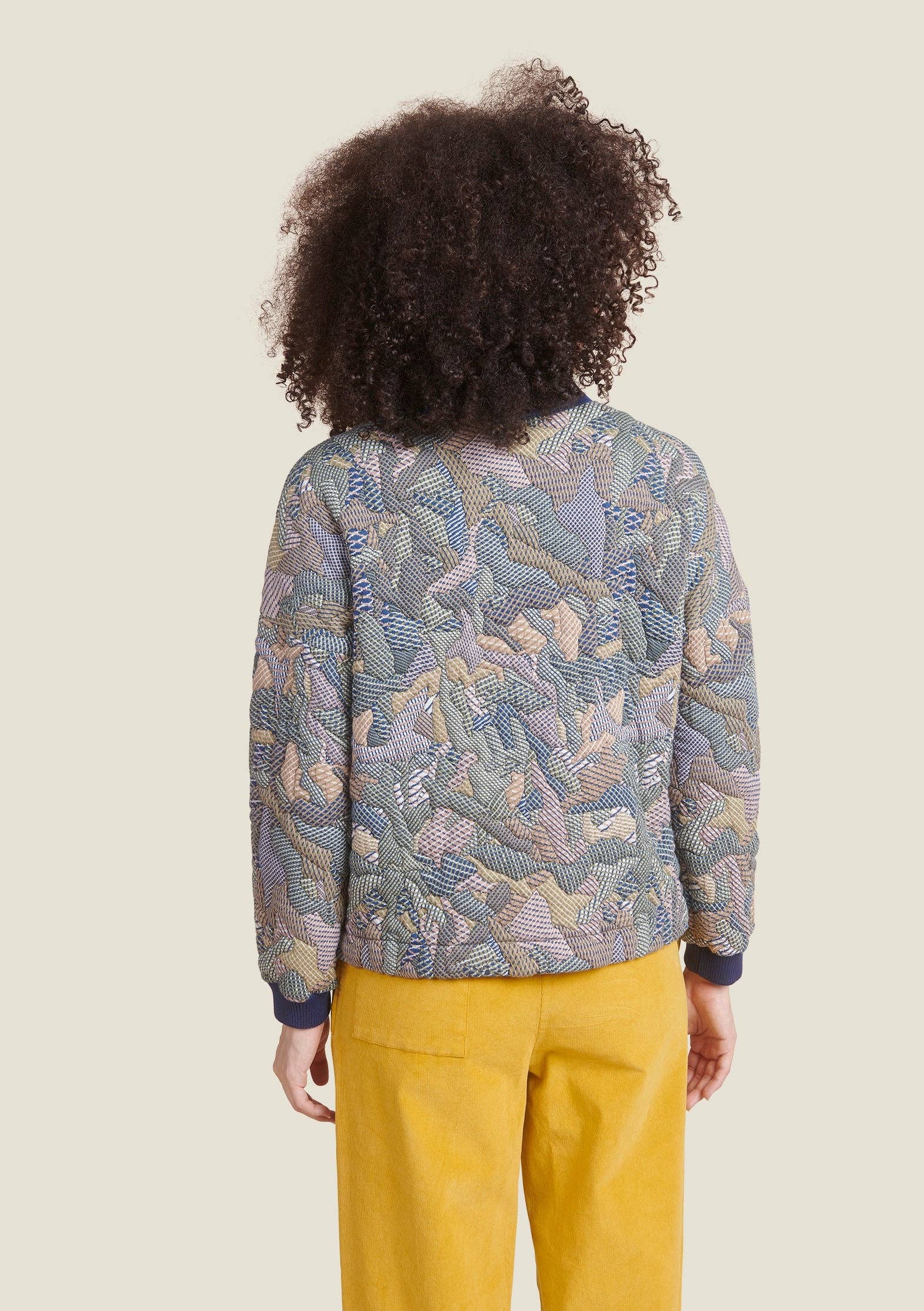 MADE IN SENS - Wholesale Jacket - Women's - GULLY GEO KHAKI JACKET2