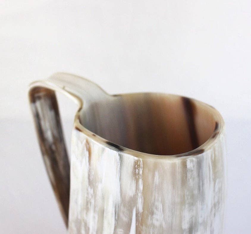 The African Home Goods - Wholesale Beer Glass/Mug - Ankole Cow Horn Beer Mugs / Tumbler Light2