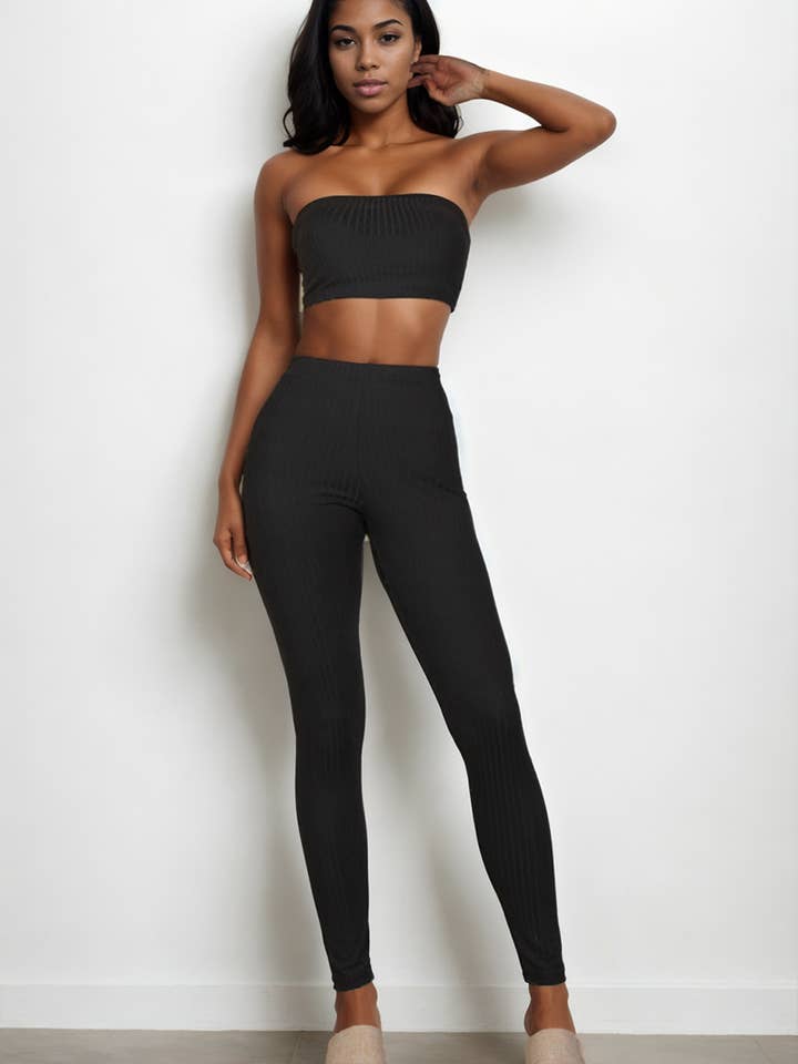 CAPELLA APPAREL – Engroshandel Top- og buksesæt (IKKE Loungewear) - Dame – Ribbet rørtop og leggingssæt1