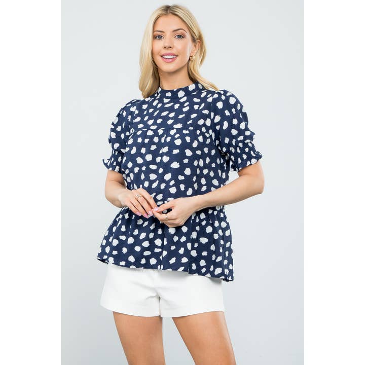 Haut à manches courtes imprimé nuage pour la vente par THML