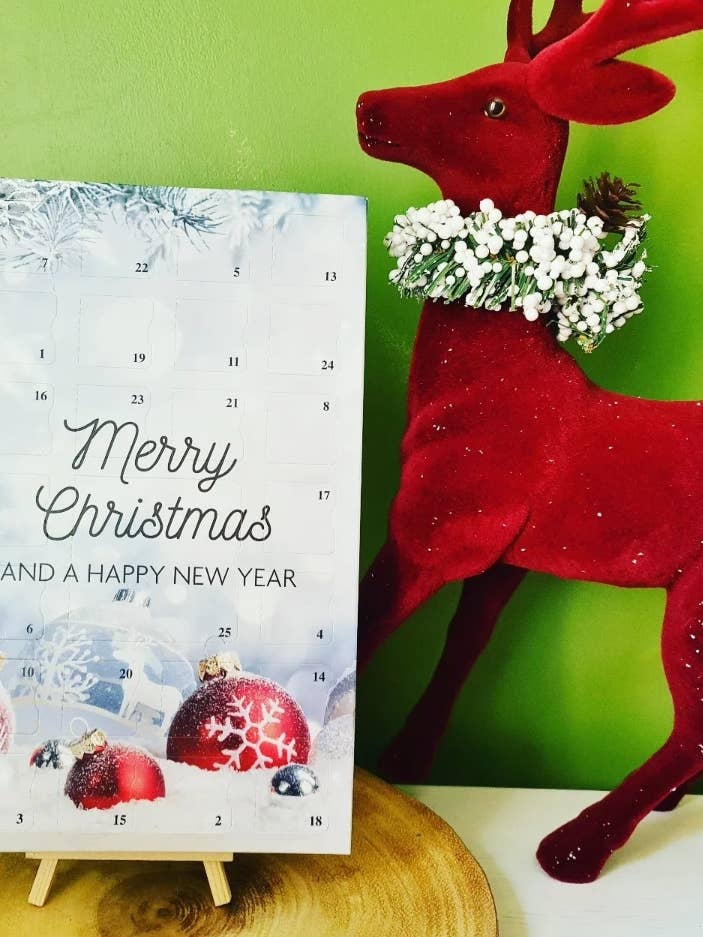 Calendario dell'Avvento con 25 candele profumate per la vendita all'ingrosso da parte di Ashley's Candles