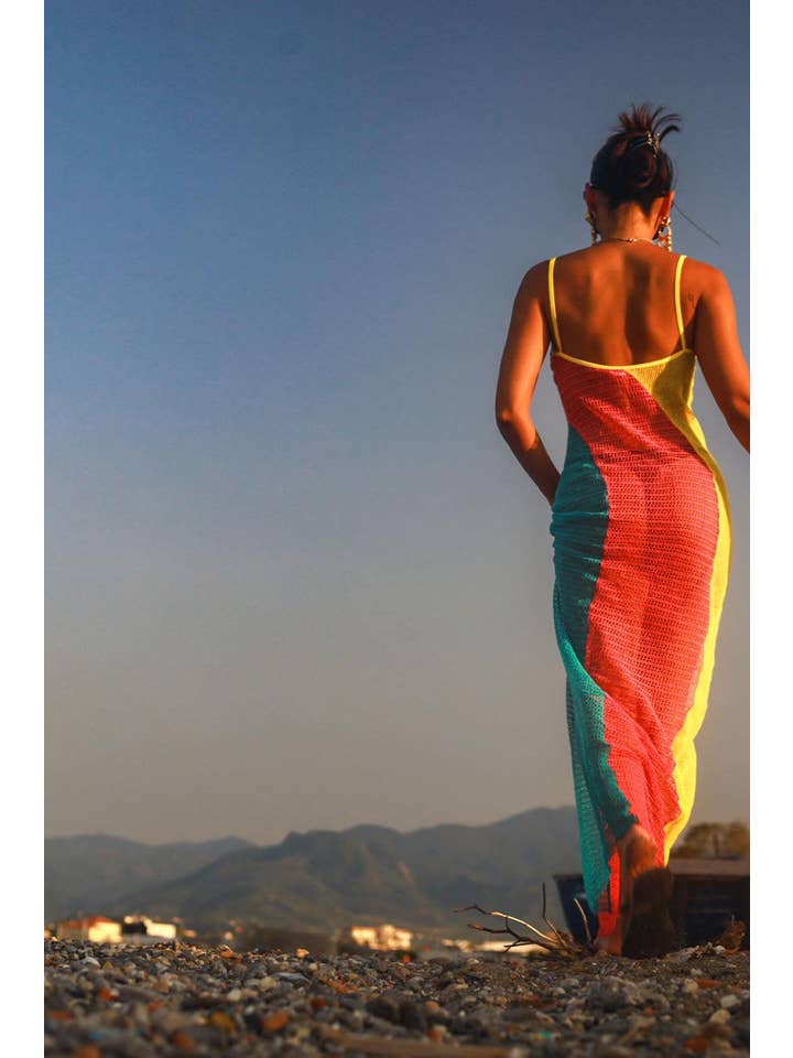 Elsie & Fred – wholesale Dress – Women's – West Coast Open Knit Maxi Dress2