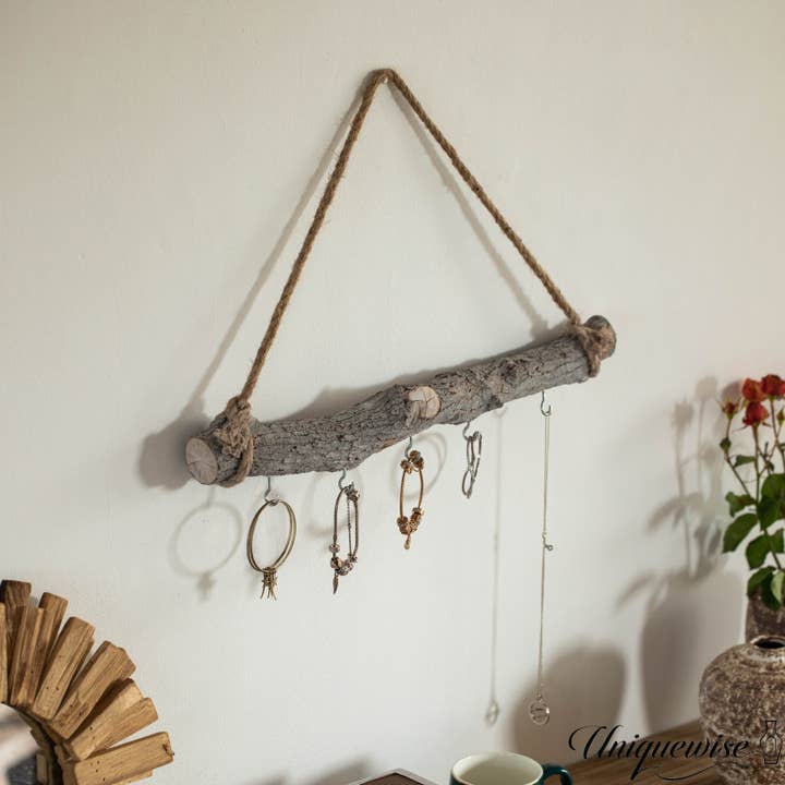 Quickway Imports - Wholesale Wall Accent - Uniquewise 19-inch Natural Decorative Jujube Wooden Log Hang10