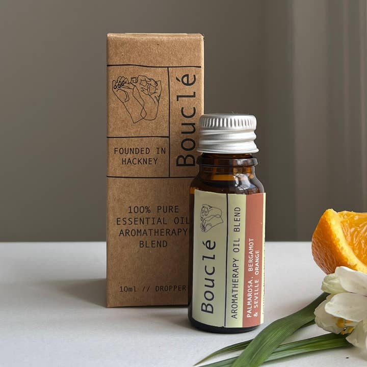 Miscela di oli per aromaterapia di Palmarosa, Bergamotto e Arancia di Siviglia per la vendita all'ingrosso da parte di Bouclé