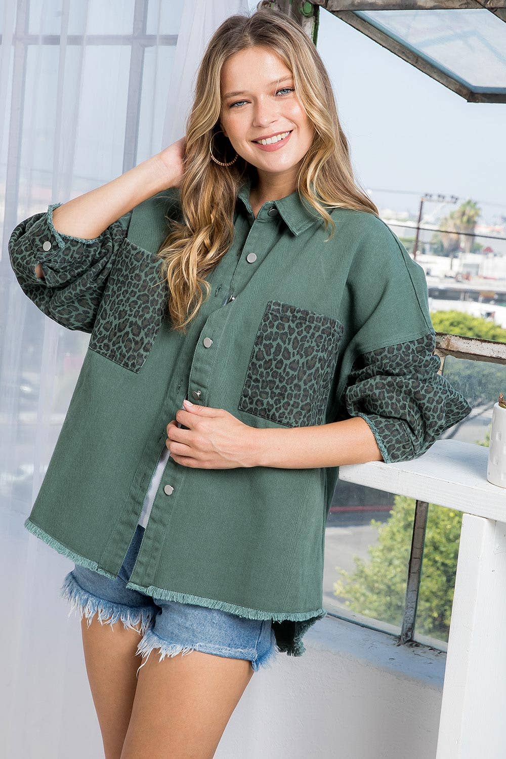 Sweet Lovely by Jen – wholesale Jeansjackor – Dam – SW292 LEOPARDMÖNSTRAD JEANSJACKA2