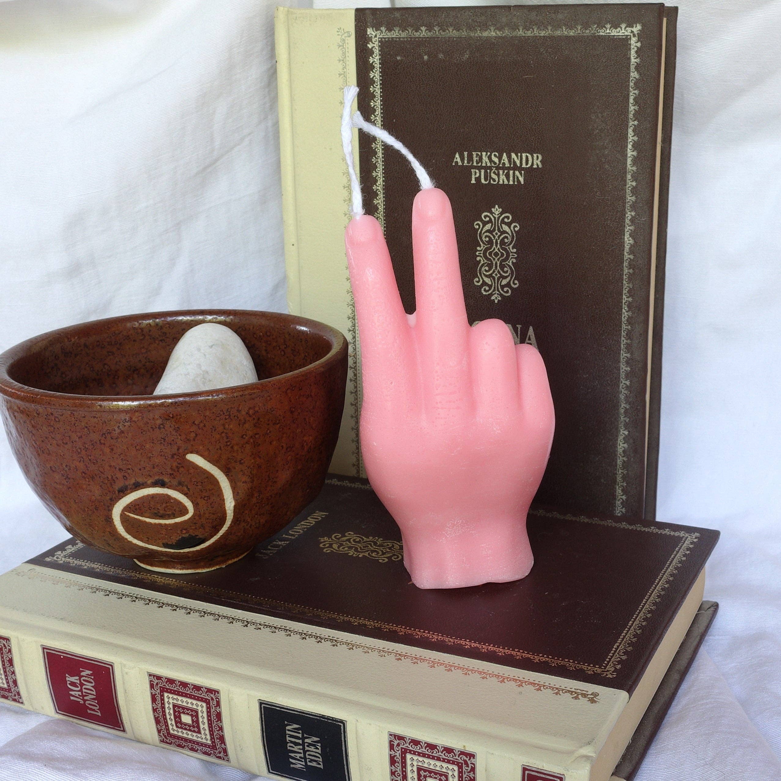 Daemon srls - Vendita all'ingrosso Candele regalo - Candela a forma di mano Ursula ~ Peace ~1