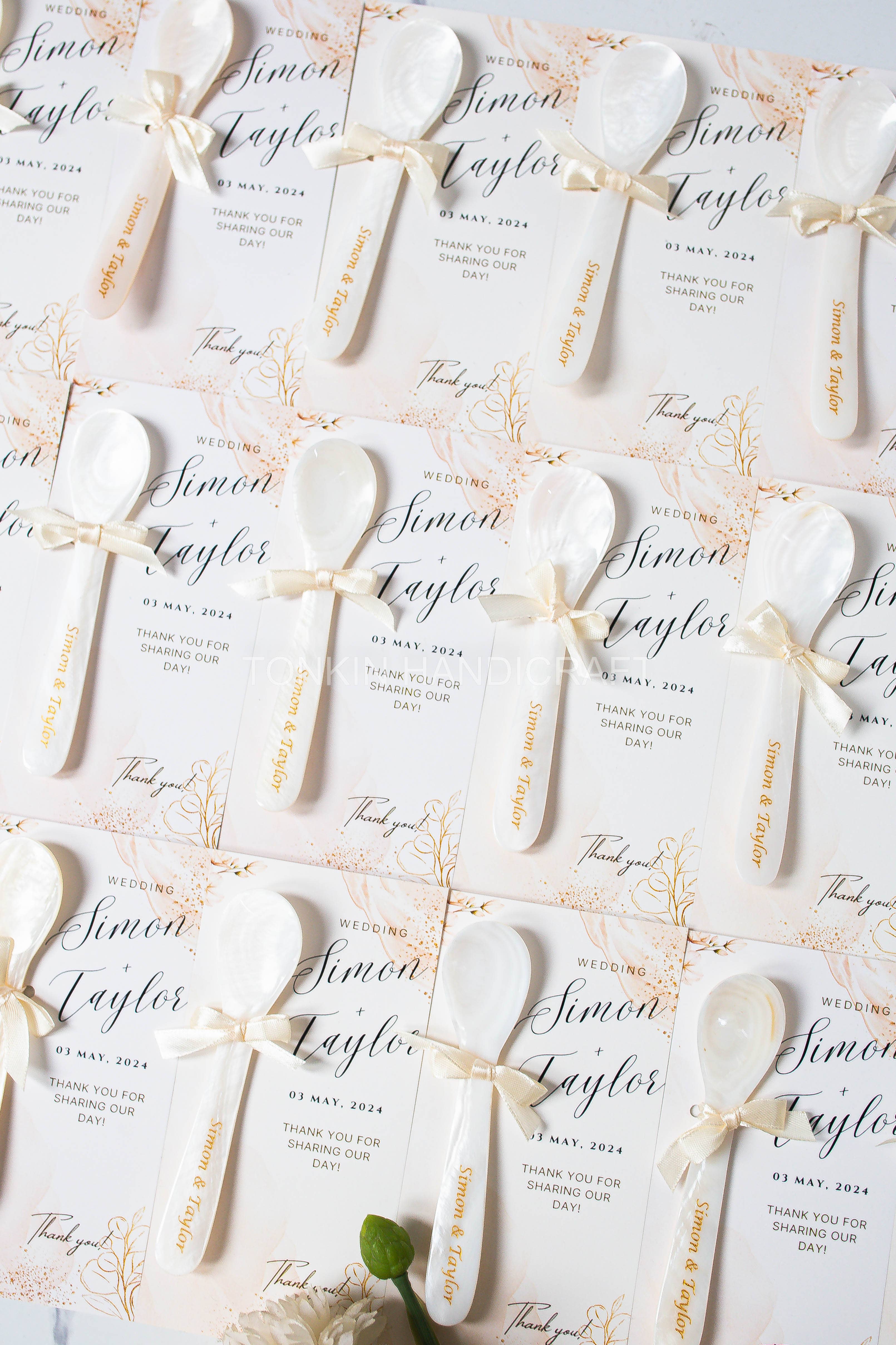 Tonkin Handicraft - Wholesale Kitchen Spoon - Personalized Mother of Pearl Caviar Favor wedding spoon1