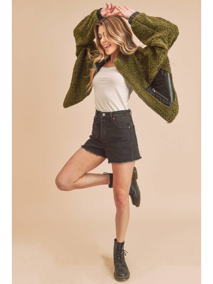 AEMI + CO - Wholesale Jacket - Women's - 537BD Penny Vegan Sherpa Jacket 1