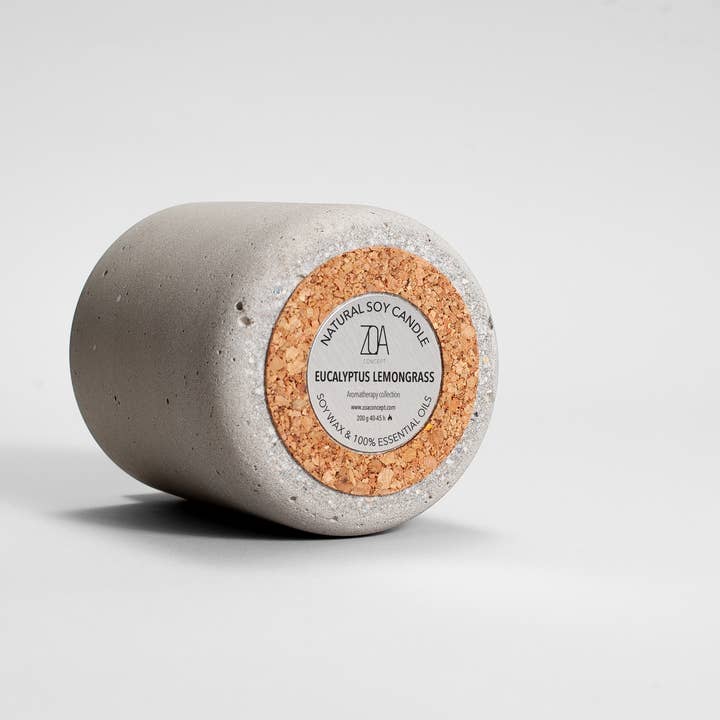 ZOA concept - Wholesale Jar/Filled Candle - Gold & grey handcrafted concrete candle | Medio