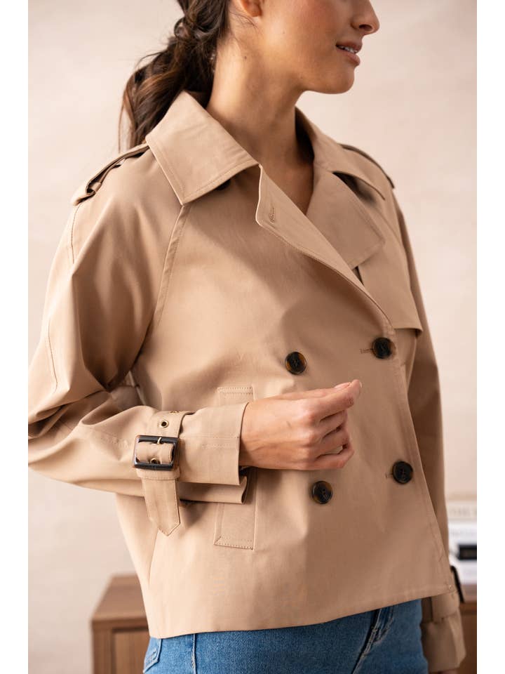 Attentif Paris - Wholesale Trench Coat - Women's - Solid cropped trench in cotton blend21