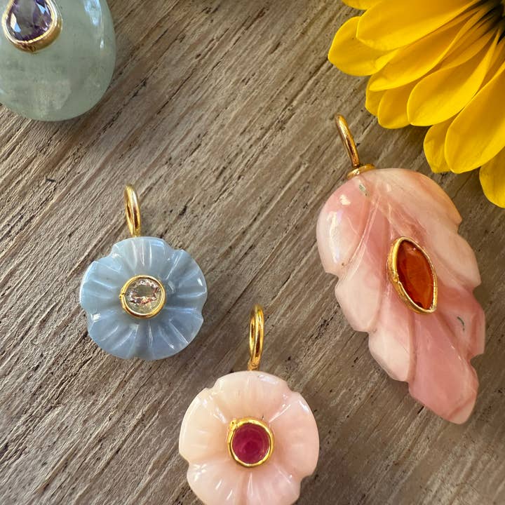 Sonya Renee Jewelry - Wholesale Pendant/Charm Necklace - Midnight Blooms Necklace Collection8