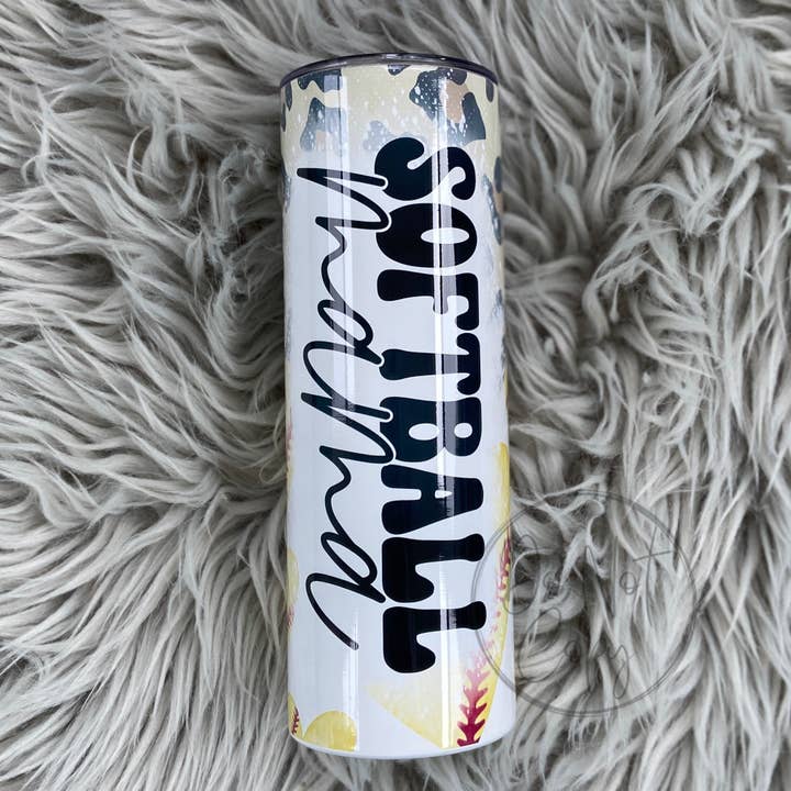 Softboll Mama Tumbler för wholesale av Antisocial Designs