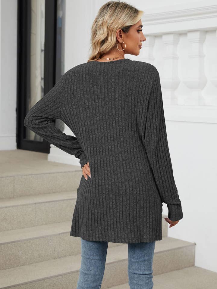 Suhkasana - Vendita all'ingrosso Cardigan - Donna - Top lavorato a maglia con cardigan a maniche lunghe e tasche semplici11