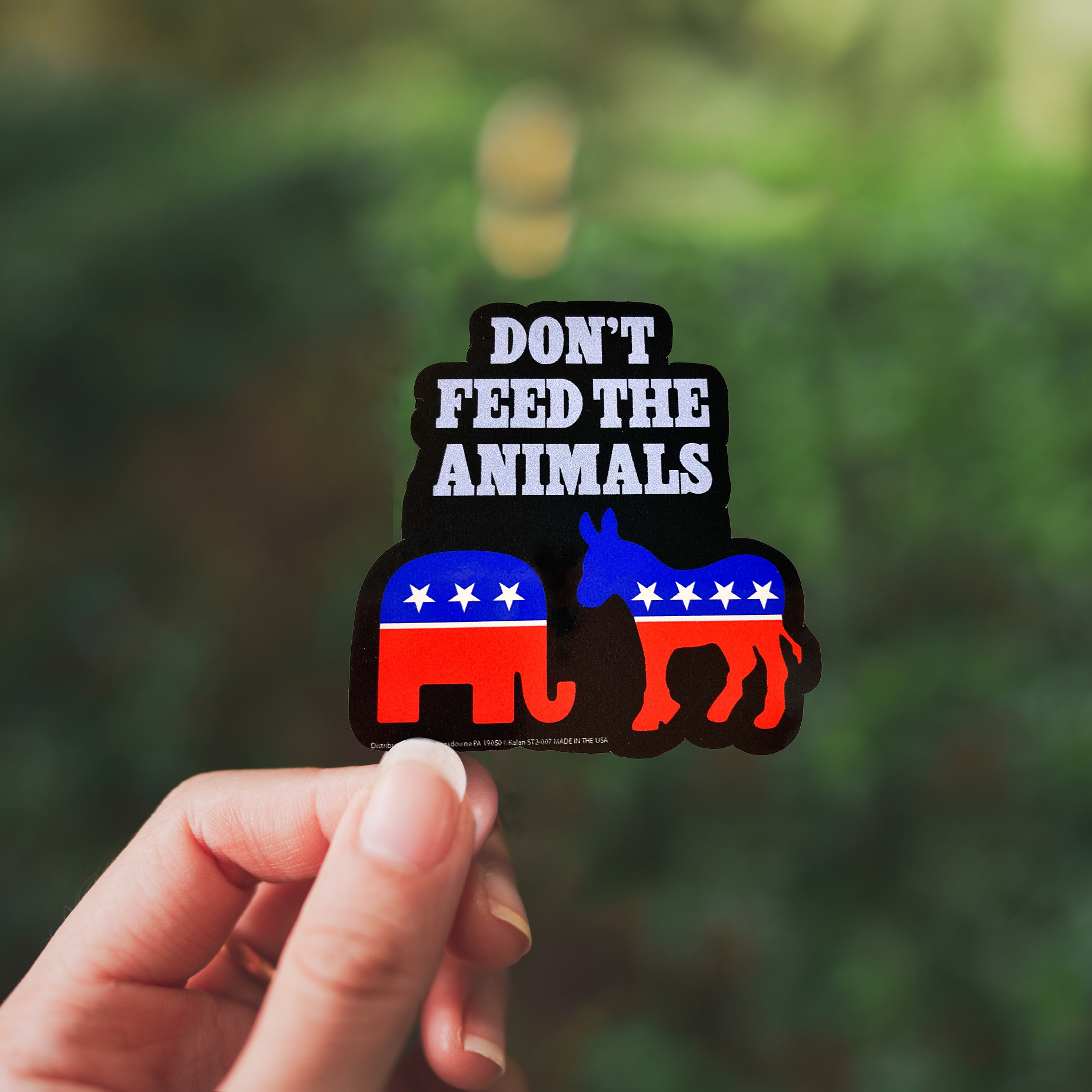 Kalan - Wholesale Sticker - Do Not Feed the Animals Diecut Sticker1