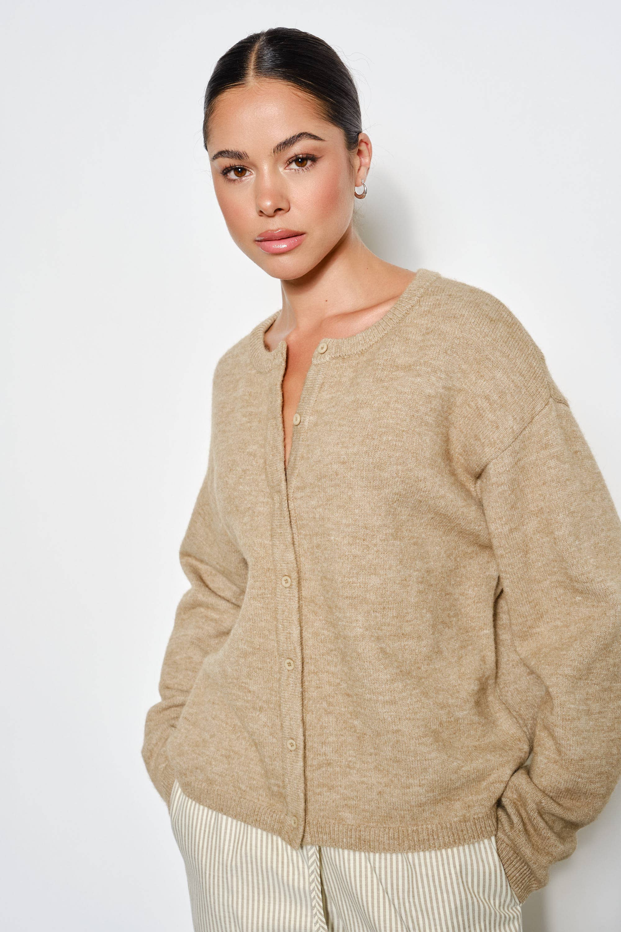 Pretty Garbage - Wholesale Cardigan - Women's - MARLEY LIGHTWEIGHT OVERSIZED CARDIGAN16