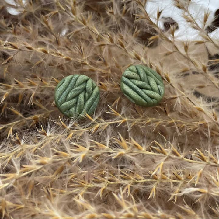 Monty and Mirabelle – wholesale Jewellery set – Dottie / Post Earring Set / Fall Earrings Posts / Knit Pattern / Blue / Green / White / Polymer Clay Jewellry / Sweater Weather9