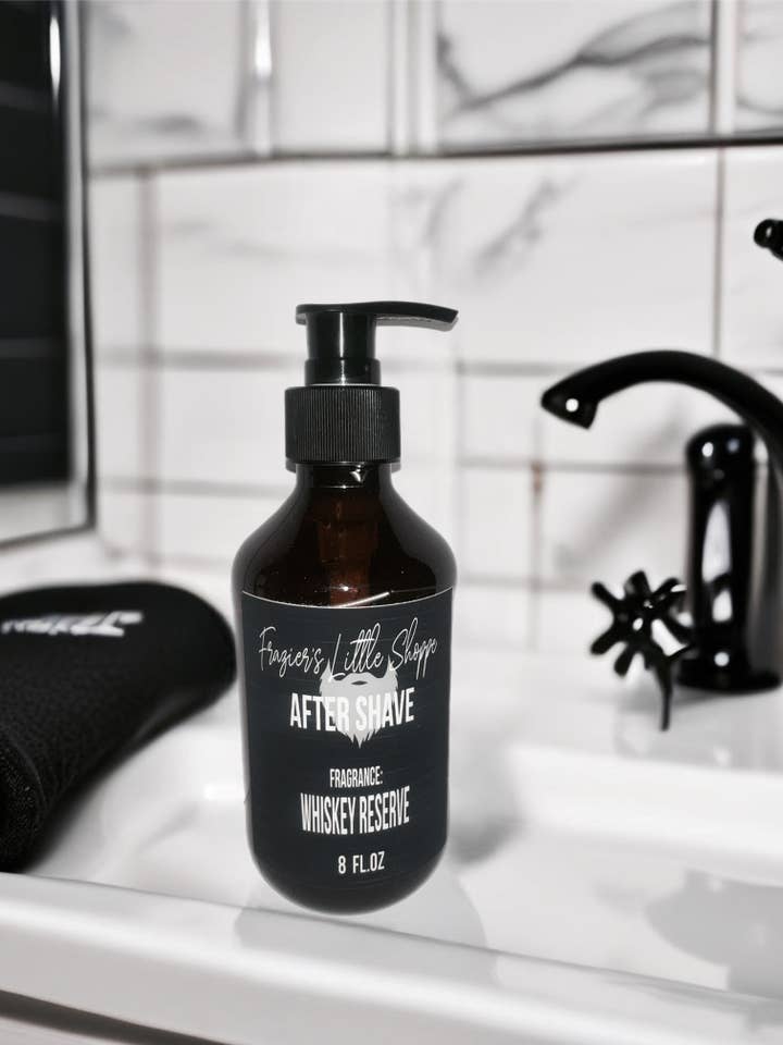 Aftershave - 8 oz for engroshandel hos Fraziers Little Shoppe