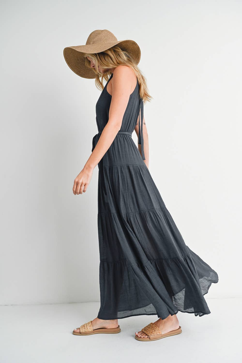 Bluivy – Vestido - Mulher por atacado – VESTIDO MAXI DE CINTURA COM HALTER EM CAMADAS11