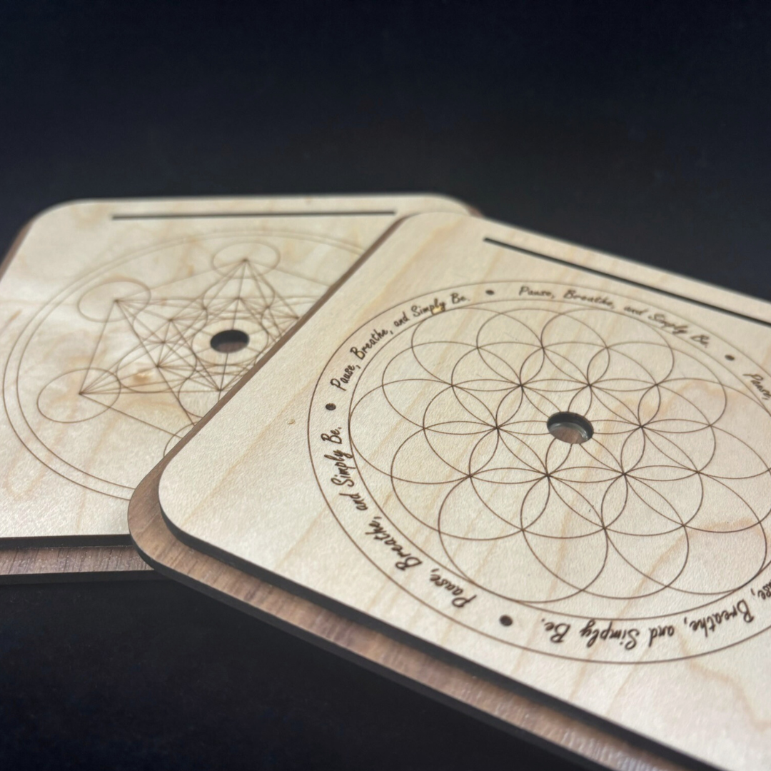 Fritz Studio – wholesale Tarot cards – Peaceful Alignment Tarot Card & Sphere Holders5