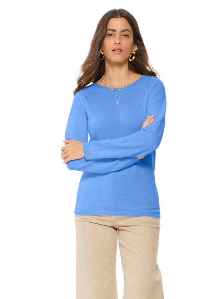 Women's Ultralight Cashmere Raglan Crew Neck Sweater Jeans for wholesale by Monticelli Cashmere