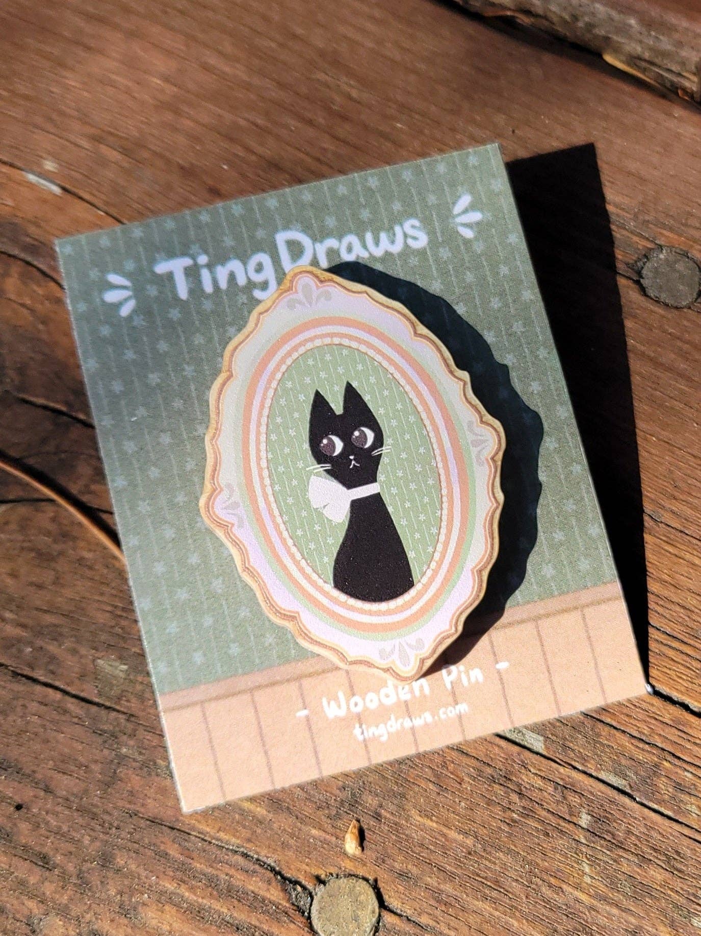 Ting Draws - Wholesale Lapel Pin/Button - Vintage Black Cat Wooden Pin1