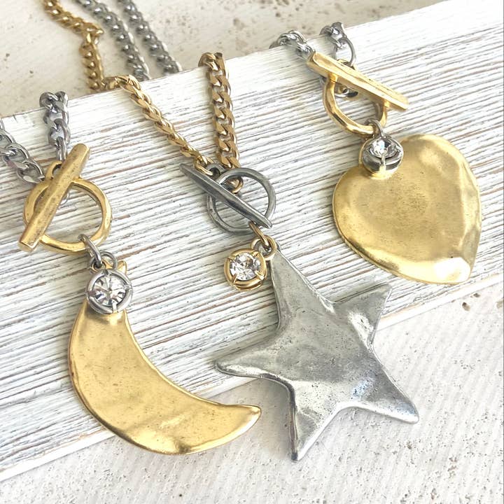 VB&CO Designs Handmade Jewelry - Wholesale Pendant/Charm Necklace - Star moon heart mixed meta necklaces no tarnish jewelry 20255