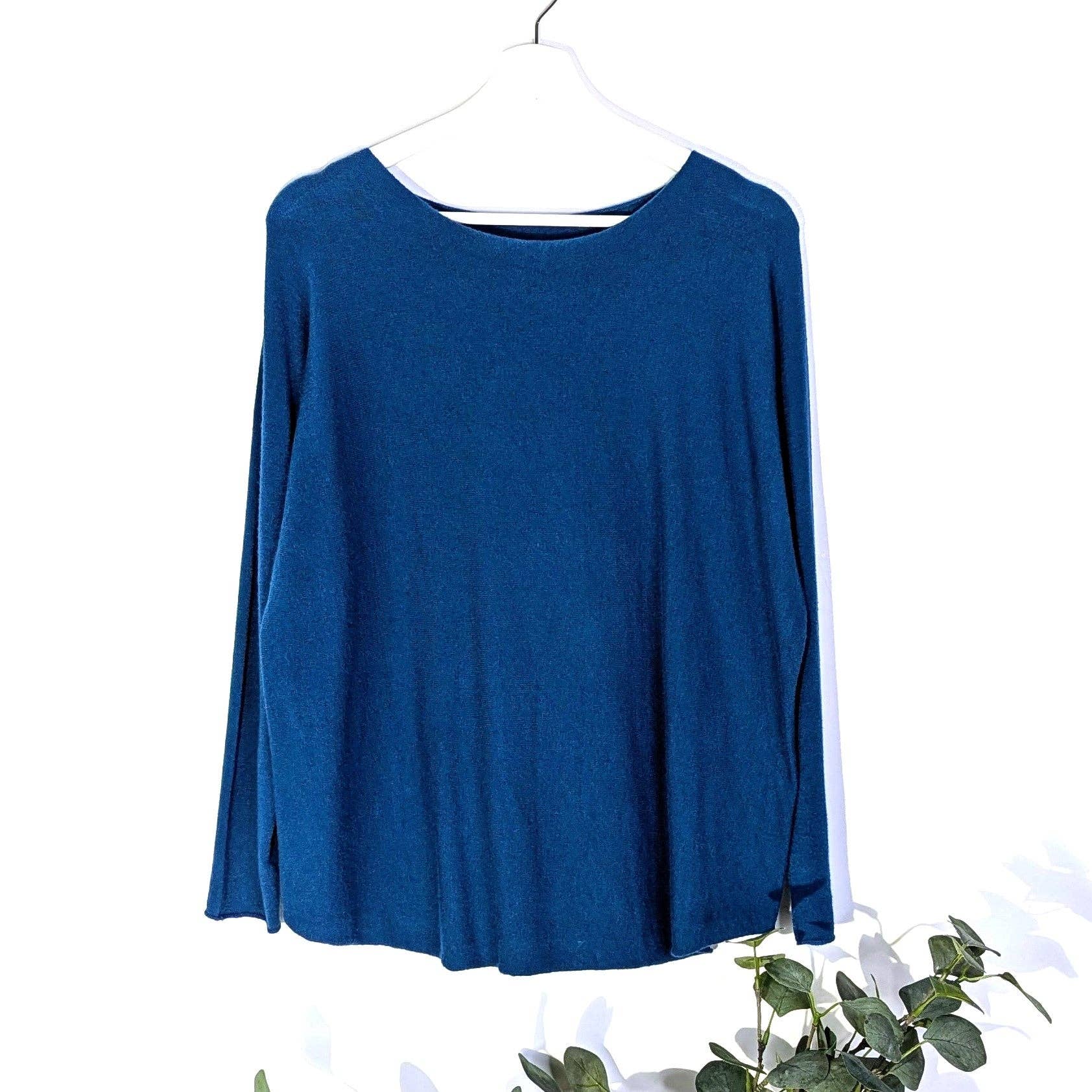 Tempest Designs – wholesale Knit top – Women's – Viscose mix plain and simple jumper4