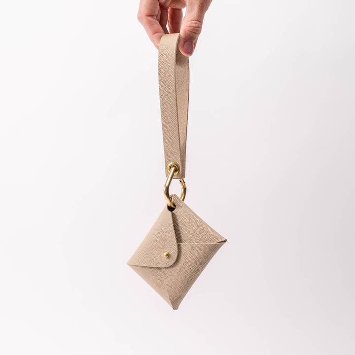 Avryn Co. - Wholesale Wallet - Women's - Cobblestone Beige Pebbled Leather Wristlet Wallet Set1