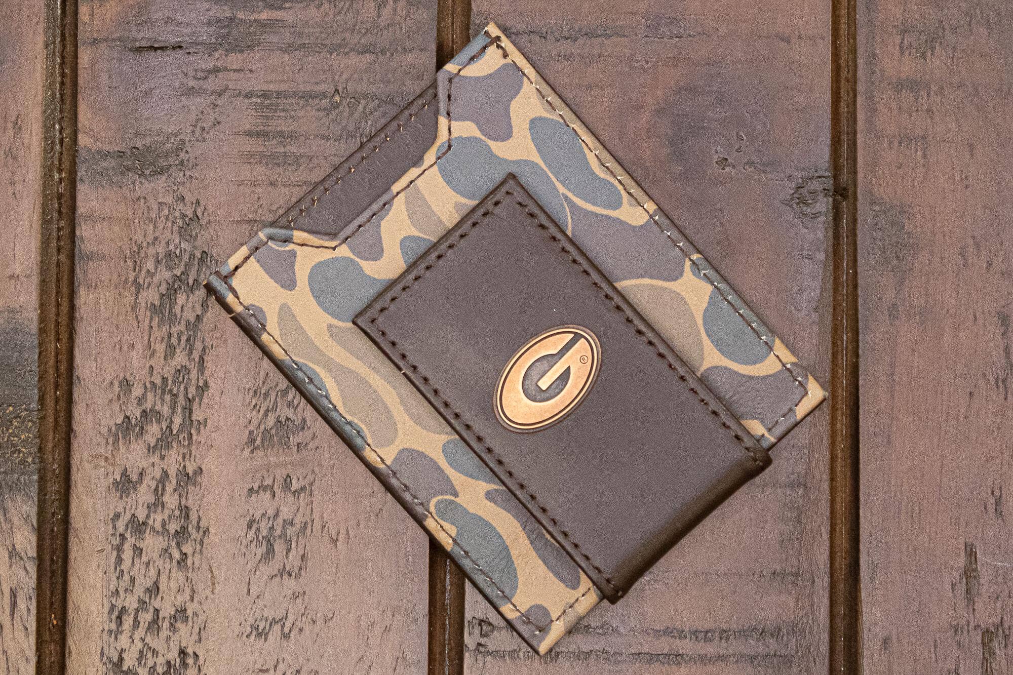 Zep-Pro - Wholesale Wallet - Men's - Georgia Bulldogs Men's Magnetic Front Pocket Old School Camo Leather Wallet.5