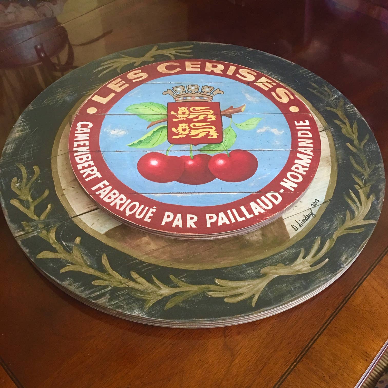 Darrellene Designs, LLC - Wholesale Lazy Susan - Hert met zwarte rand Lazy Susan3