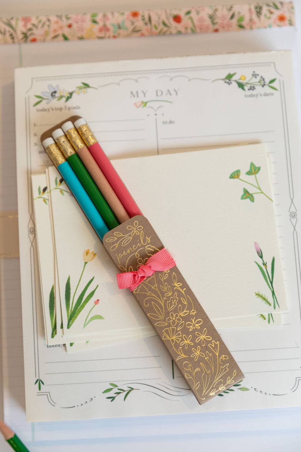 Karen Adams Designs - Wholesale Pencil - Strawberry Pencil Set4
