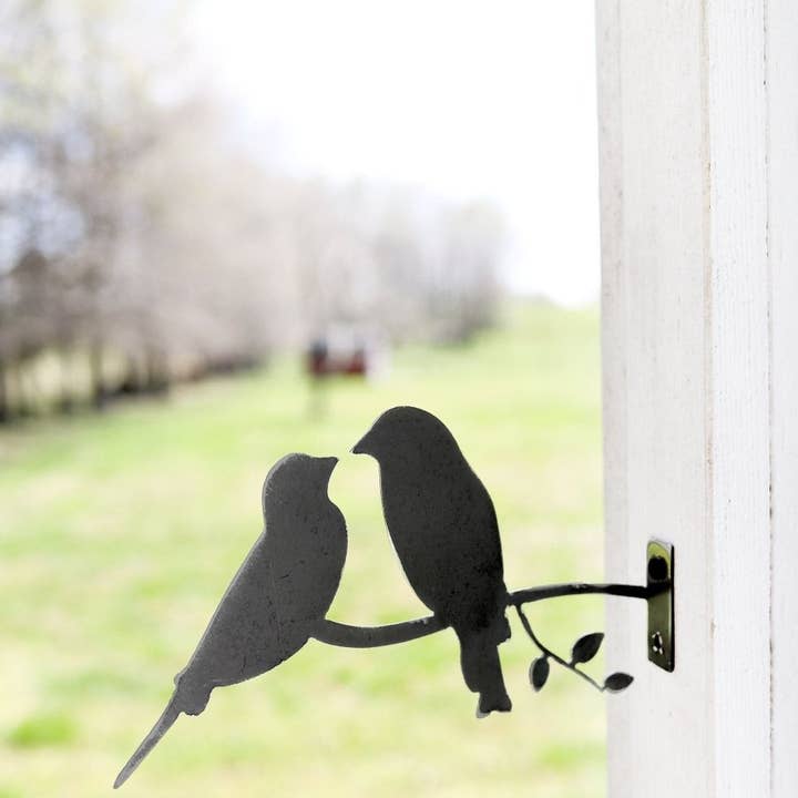 Highland Ridge | Handmade Home Decor - Wholesale Outdoor Ornament/Decor - Metal Bird Statue - Love Birds Statue3