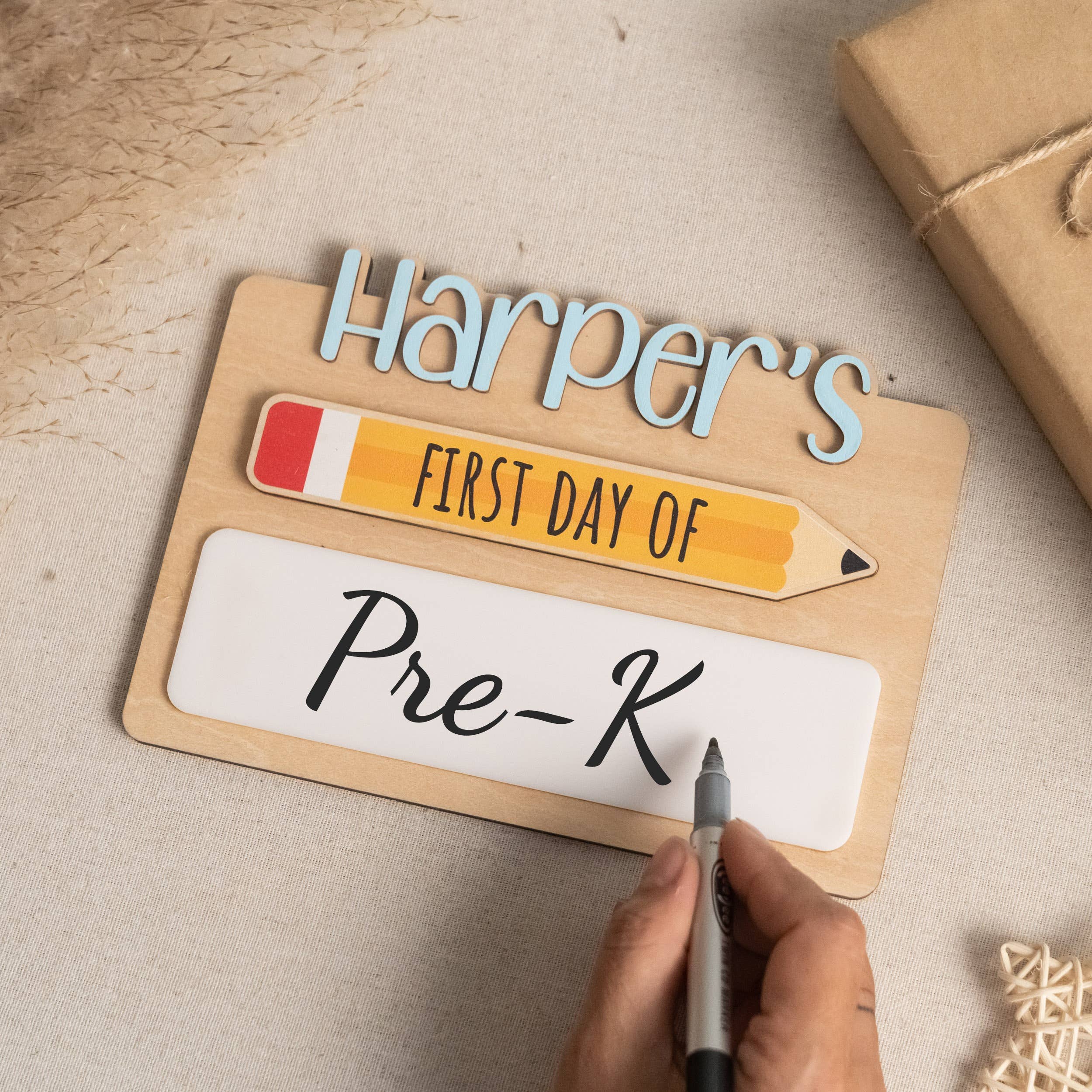 BearCrafts – wholesale Christmas Wall Art – First Day School Sign For Capturing Milestone Memories Y865