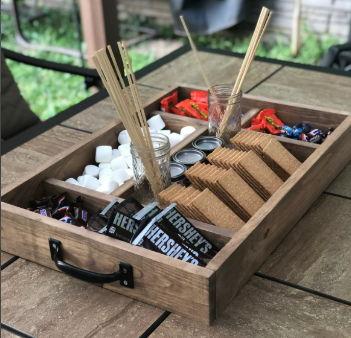 Heirloom Graphics & Custom Woodworking - Venta al por mayor Bandeja de servir - ¡Juego completo de bandejas para fiestas S'Mores!1