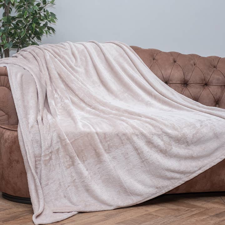 Plaid en polaire super doux et douillet pour la vente par Venice Home