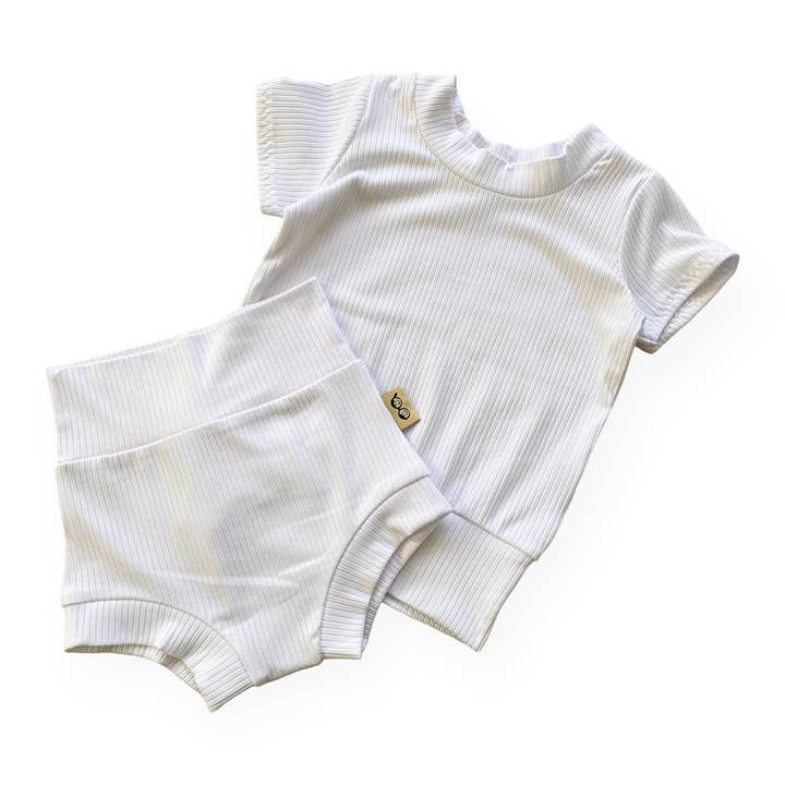 Set de salón de verano acanalado blanco para venta al por mayor de Dudis Design