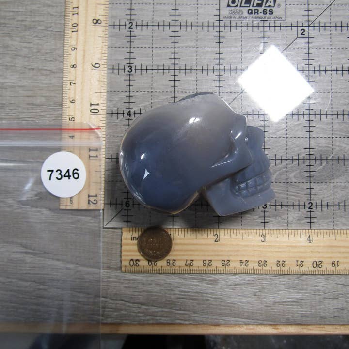 Keystone Crystals – Großhandel Spiritueller Stein/Kristall – Großer Edelstein-Schädel für Kristallfachgeschäfte und Geschenkeläden16