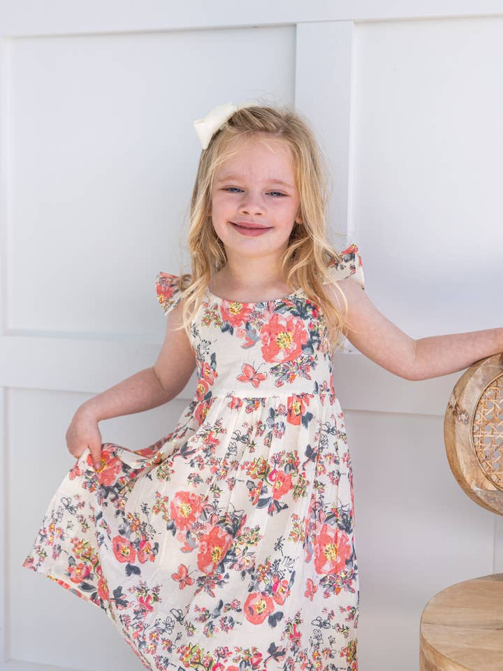 Roze Bloemenprint Jurk met Gerimpelde Mouwen en Ruches voor wholesale door Yo Baby