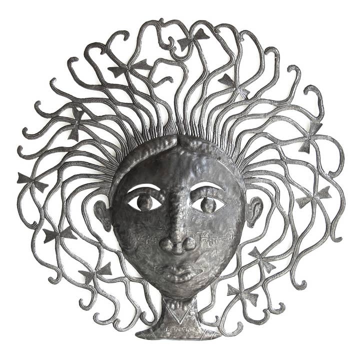 Girl's Head for wholesale by Le Primitif Galleries