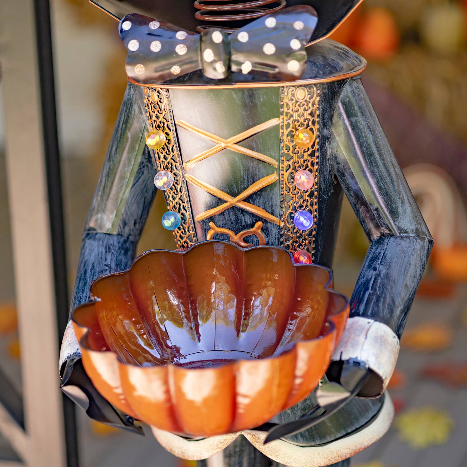 Zaer Ltd. International - Vente Figurine décorative - Décoration et bol à bonbons Pumpkin Soldier avec LED6