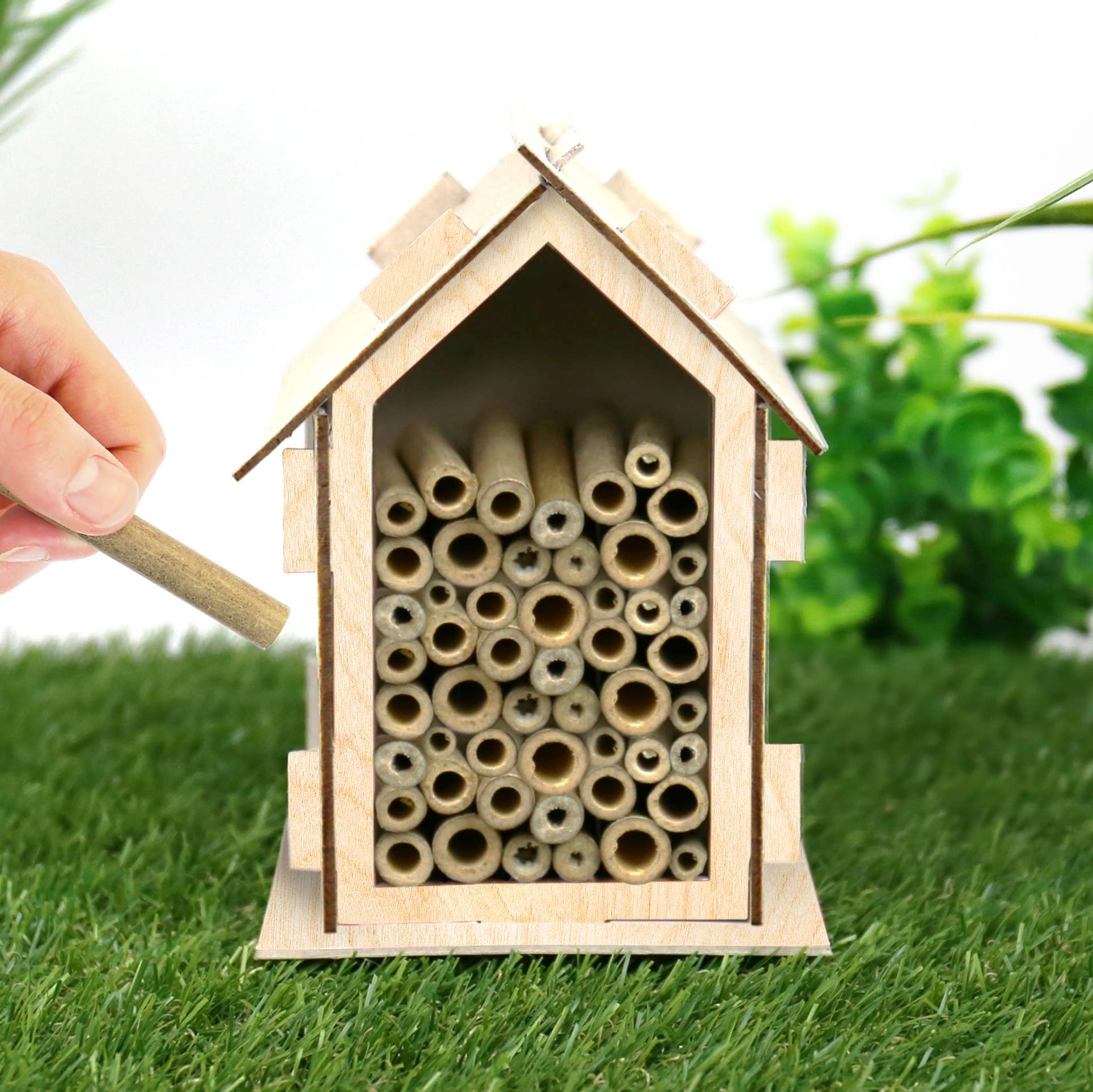 Gift Republic - Wholesale DIY Craft Kit - Bee Hotel Handmade Habitats 3