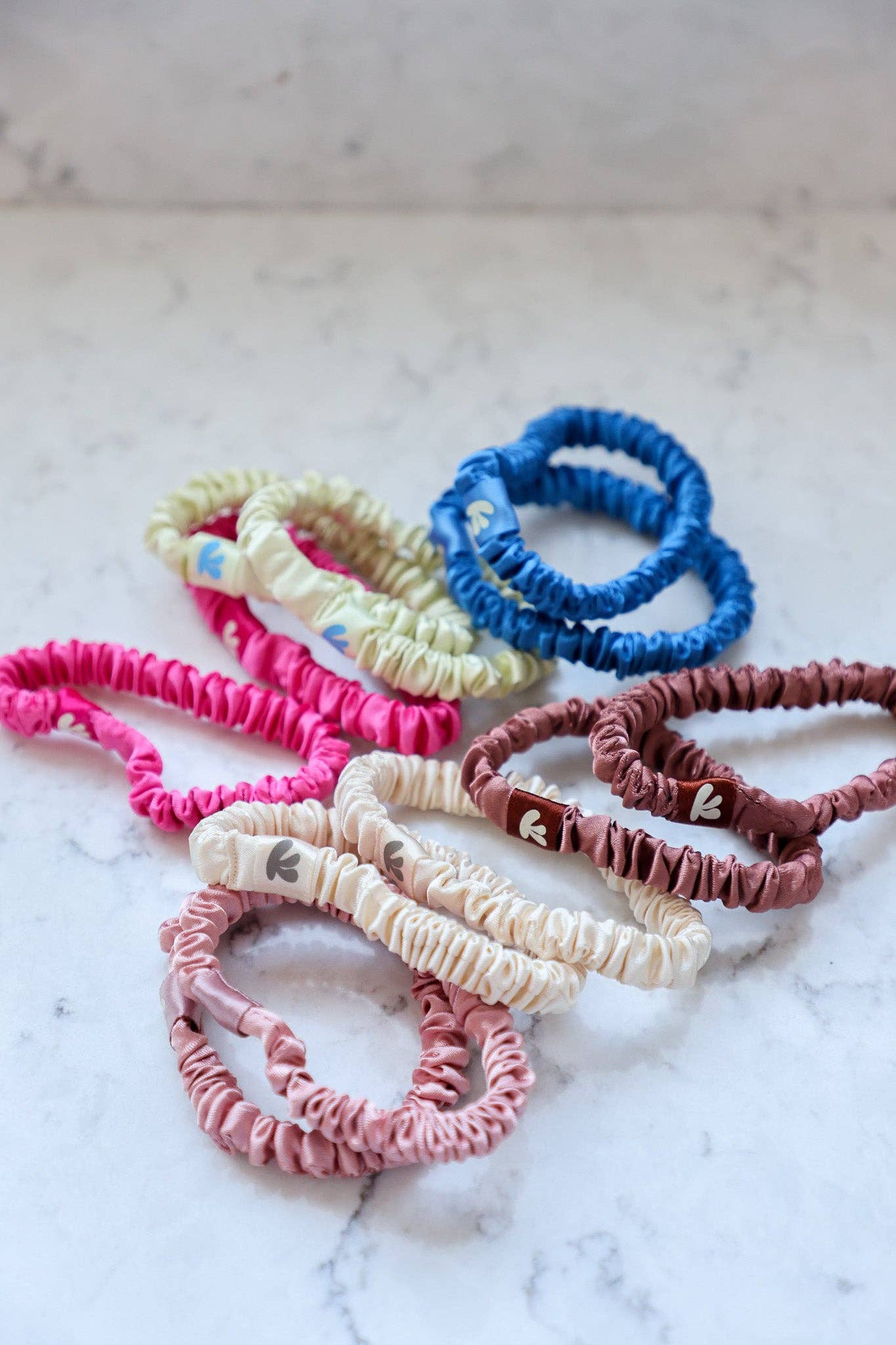 KAXI - Wholesale Scrunchie - Women's - SKINNY SATIN SLEEP SCRUNCHIE SET4