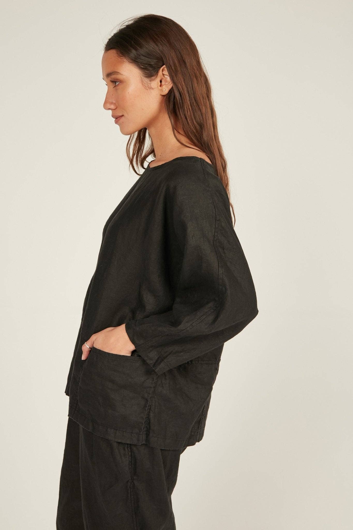 Primness – wholesale T-shirt – women's – CHICHI TOP - NOIR3